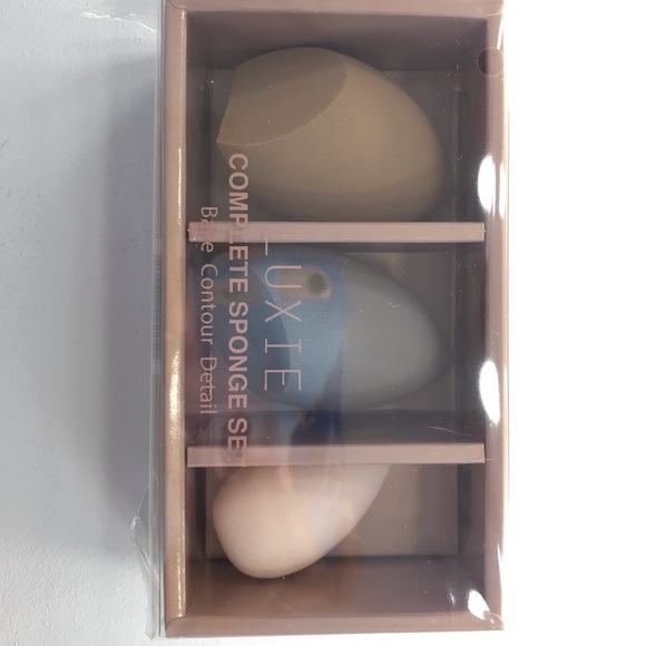 Luxie Other - Luxie complete sponge set